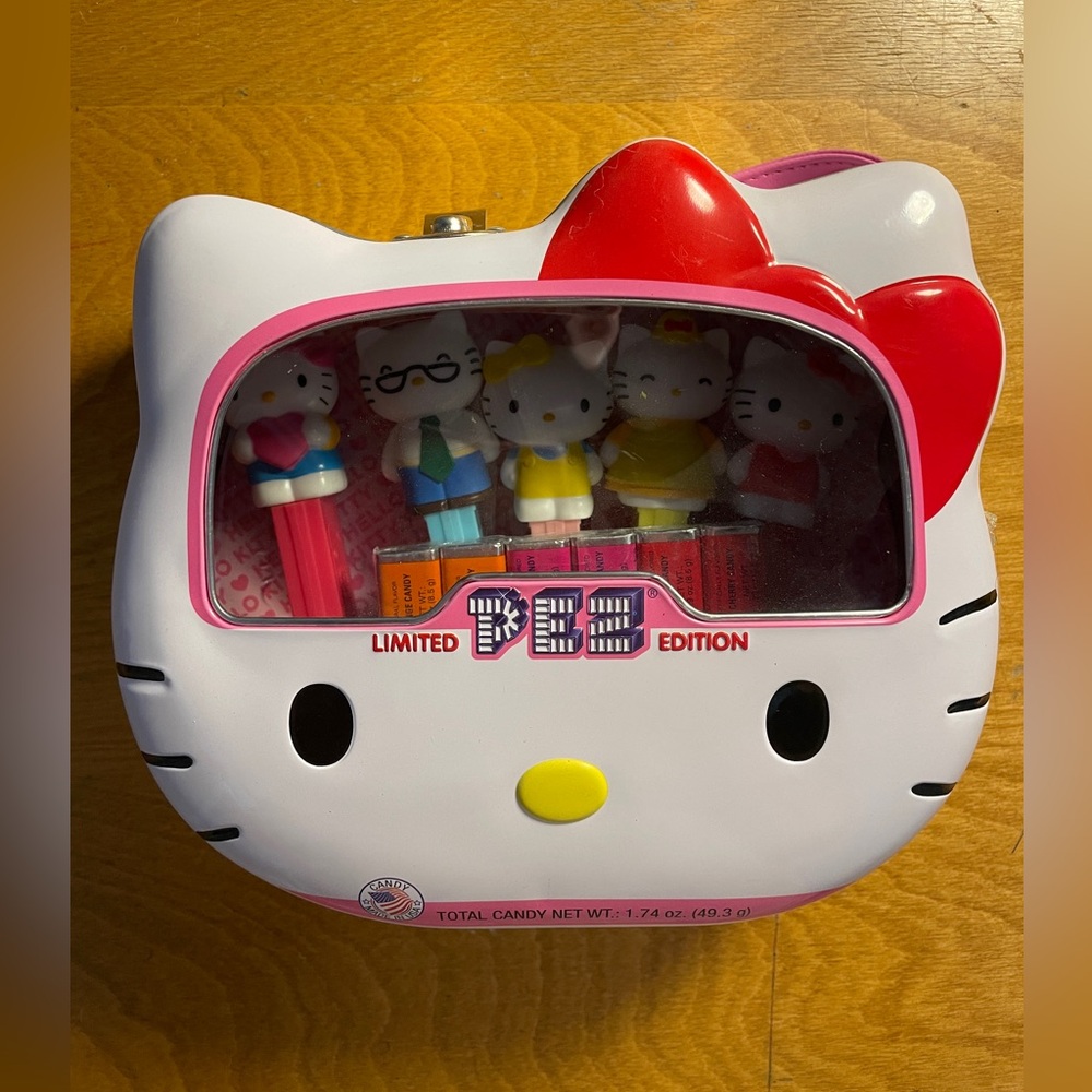 PEZ Hello kitty container